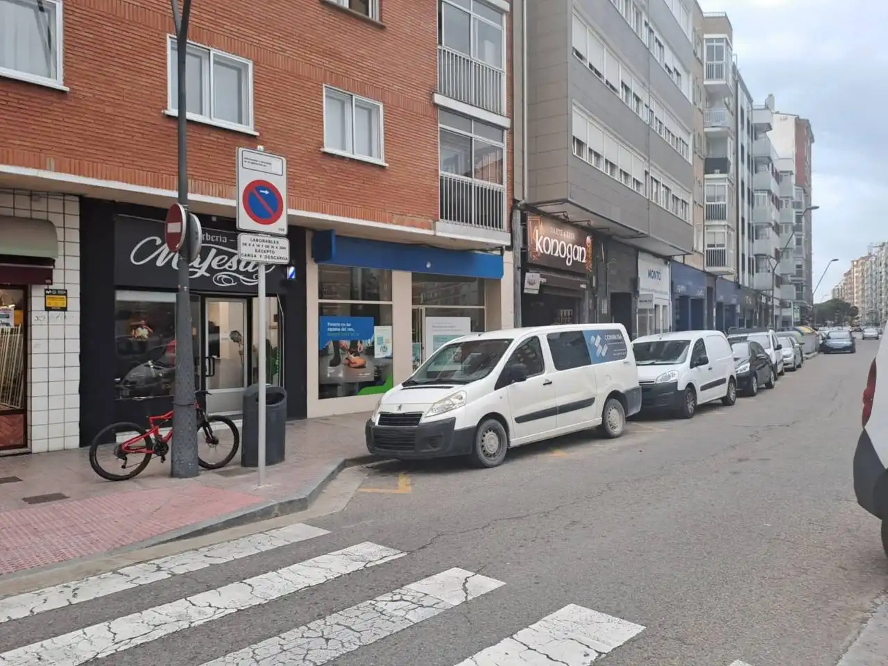 Local comercial en venda a Plaza Roma, imagen 4