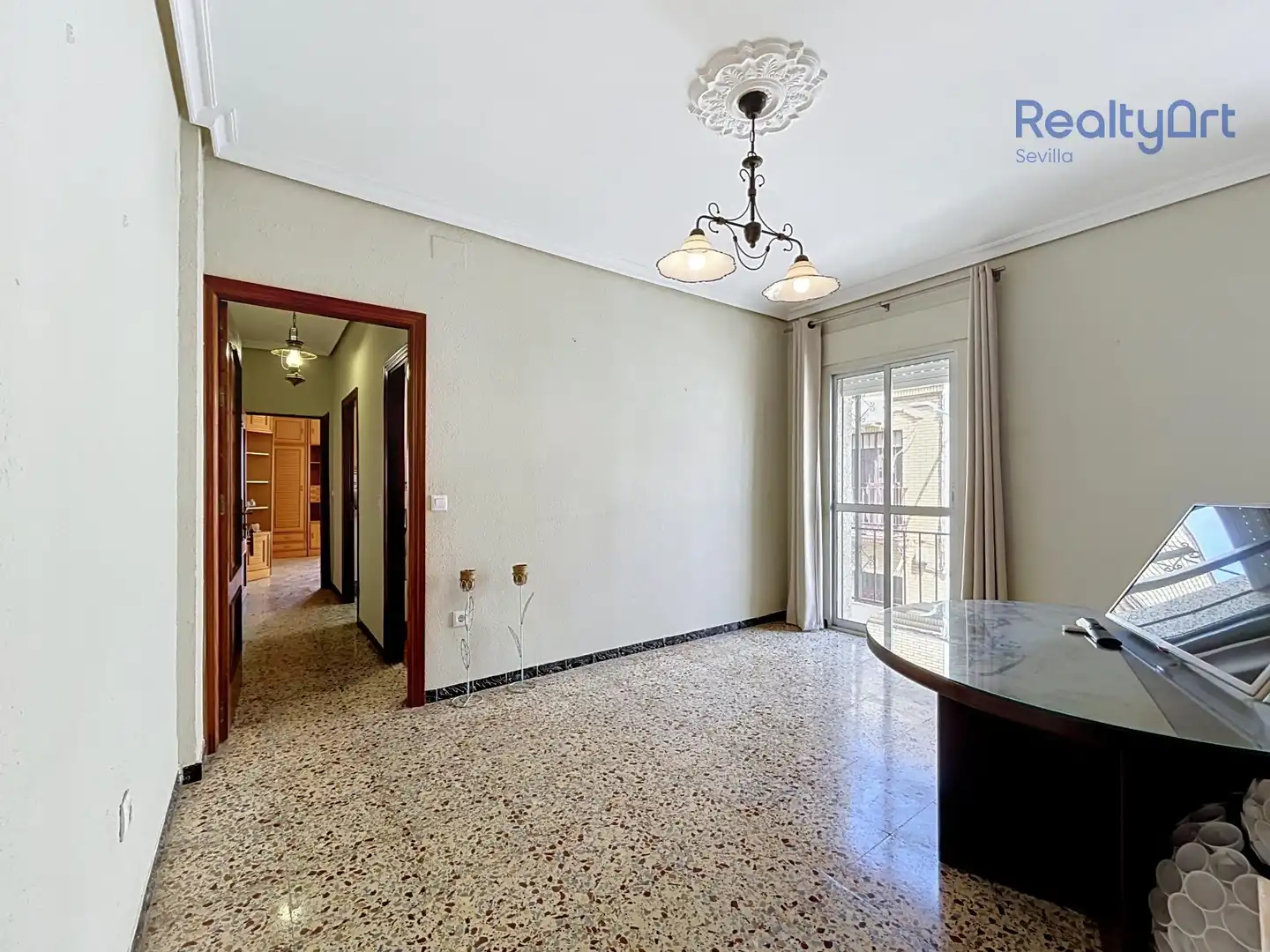 Sala d'estar de Casa o xalet en venda en Sevilla amb Aire condicionat, Terrassa i Balcó