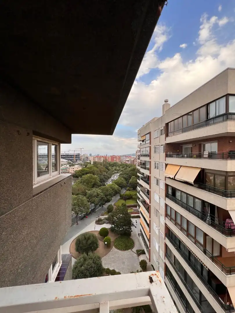 Piso con terraza en venta en Avinguda de Xile, imagen 9