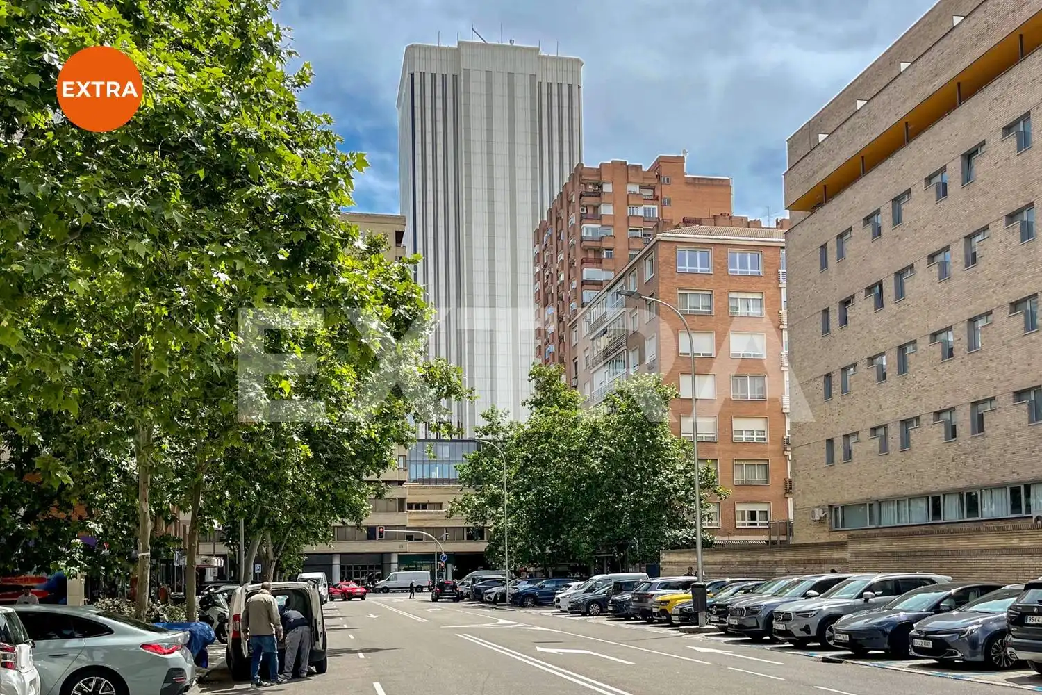Vista exterior de Àtic en venda en Madrid amb Calefacció i Parquet