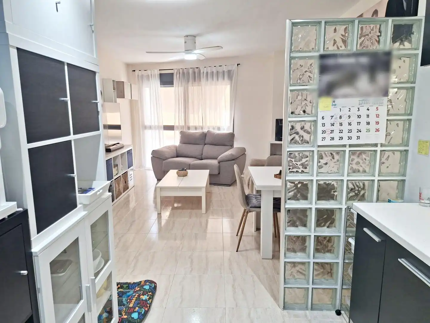 Sala d'estar de Pis en venda en Vinaròs amb Aire condicionat, Calefacció i Moblat