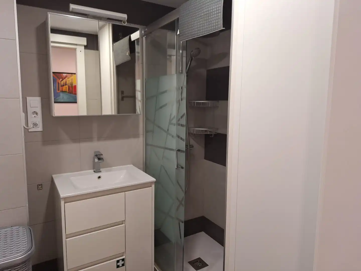 Baño de Apartamento en venta en Palamós con Aire acondicionado, Calefacción y Terraza
