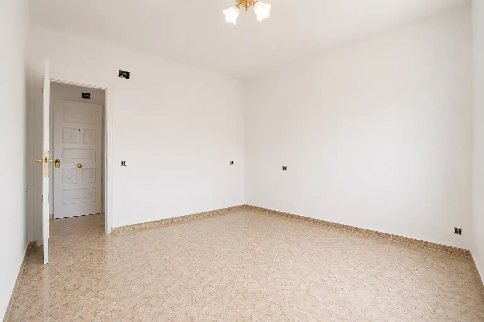 Habitación de Casa adosada en venta en Vila-seca con Aire acondicionado, Jardín privado y Terraza