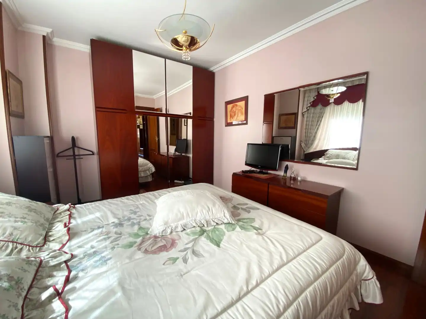 Piso con ascensor en venta en Calle el Hoyo, imagen 10