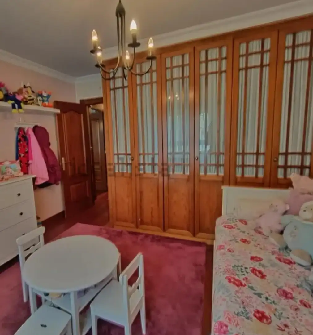 Dormitori de Casa o xalet en venda en Castro-Urdiales amb Calefacció, Jardí privat i Terrassa