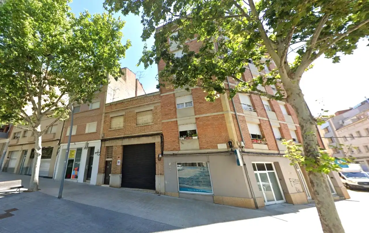 Vista exterior de Apartamento en venta en Manresa