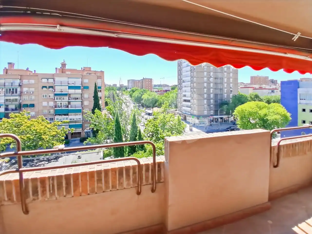 Vista exterior de Piso en venta en Madrid con Aire acondicionado, Calefacción y Terraza