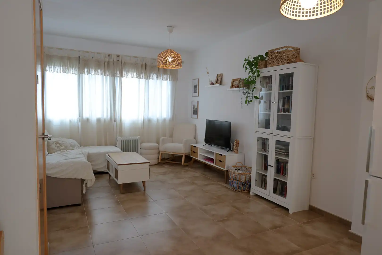 Sala d'estar de Casa adosada en venda en Los Alcázares amb Aire condicionat, Calefacció i Jardí privat