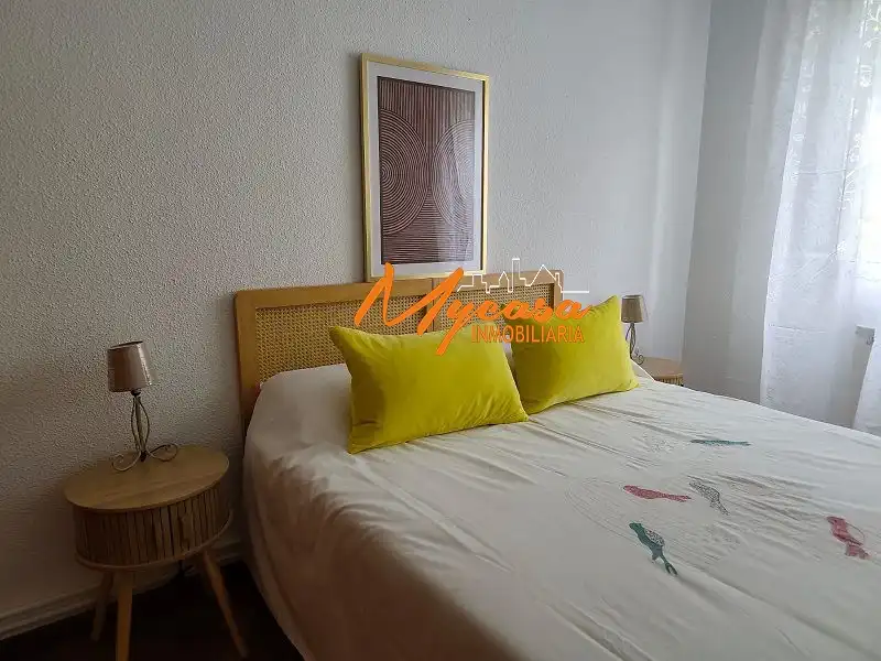 Bedroom of Flat for rent in Alcorcón  with Air Conditioner, Heating and Balcony