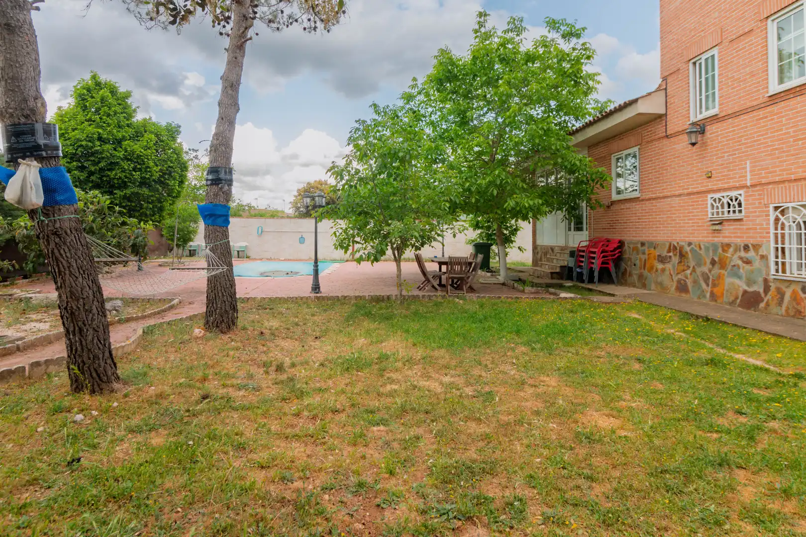 Jardín de Casa o chalet en venta en Nuevo Baztán con Aire acondicionado, Calefacción y Jardín privado