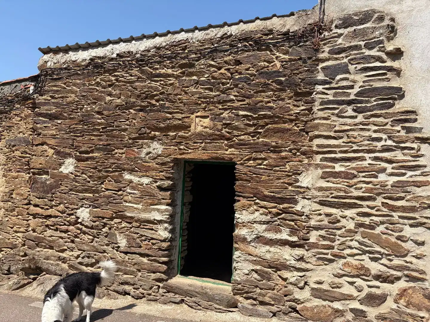 Vista exterior de Pis en venda en Ahigal de los Aceiteros amb Traster, Moblat i Balcó