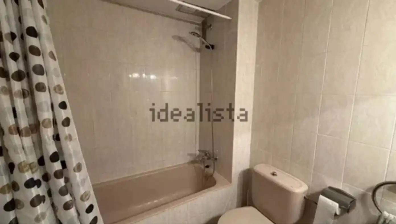 Bathroom of Apartments for sale in Canfranc  with Heating, Parquet flooring and Storage room
