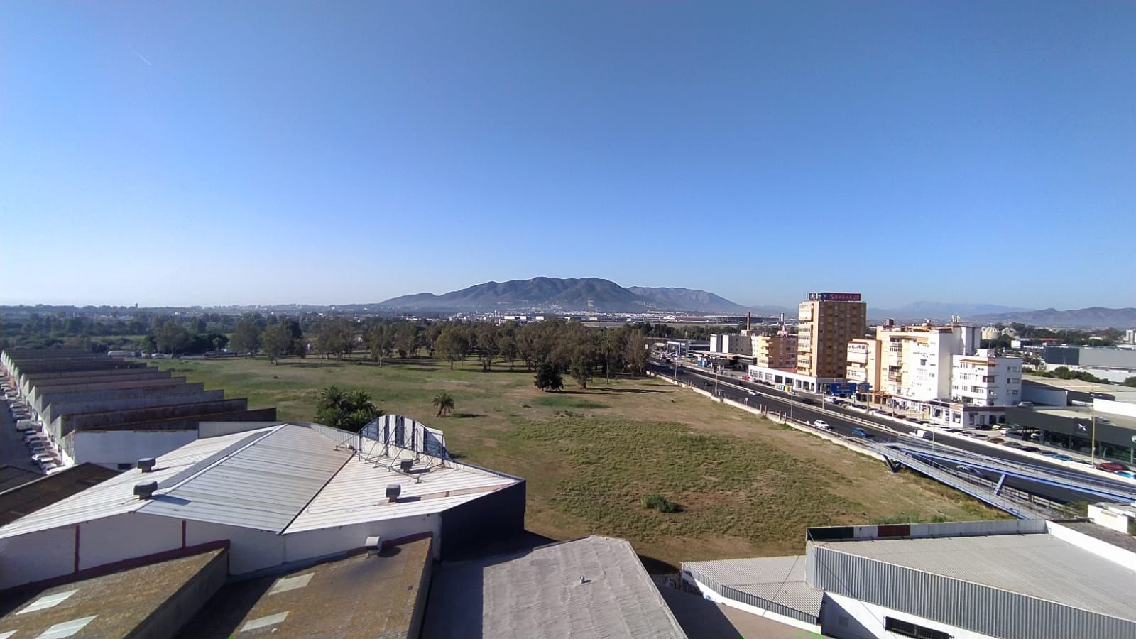 Vista exterior de Pis en venda en Málaga Capital amb Aire condicionat, Terrassa i Moblat