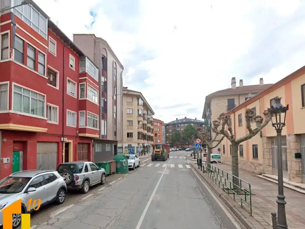 Vista exterior de Piso en venta en Briviesca con Calefacción y Terraza