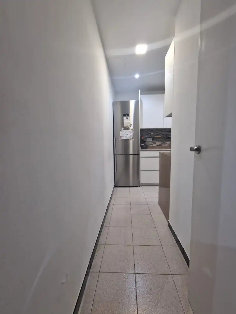 Cocina de Piso en venta en Barcelona con Jardín privado