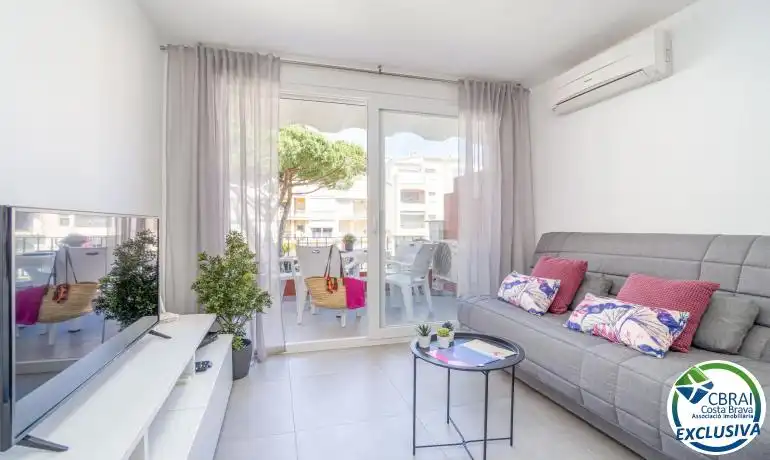 Apartament amb piscina en venda a Calle GRAN RESERVA 11 1 7 11, imagen 2