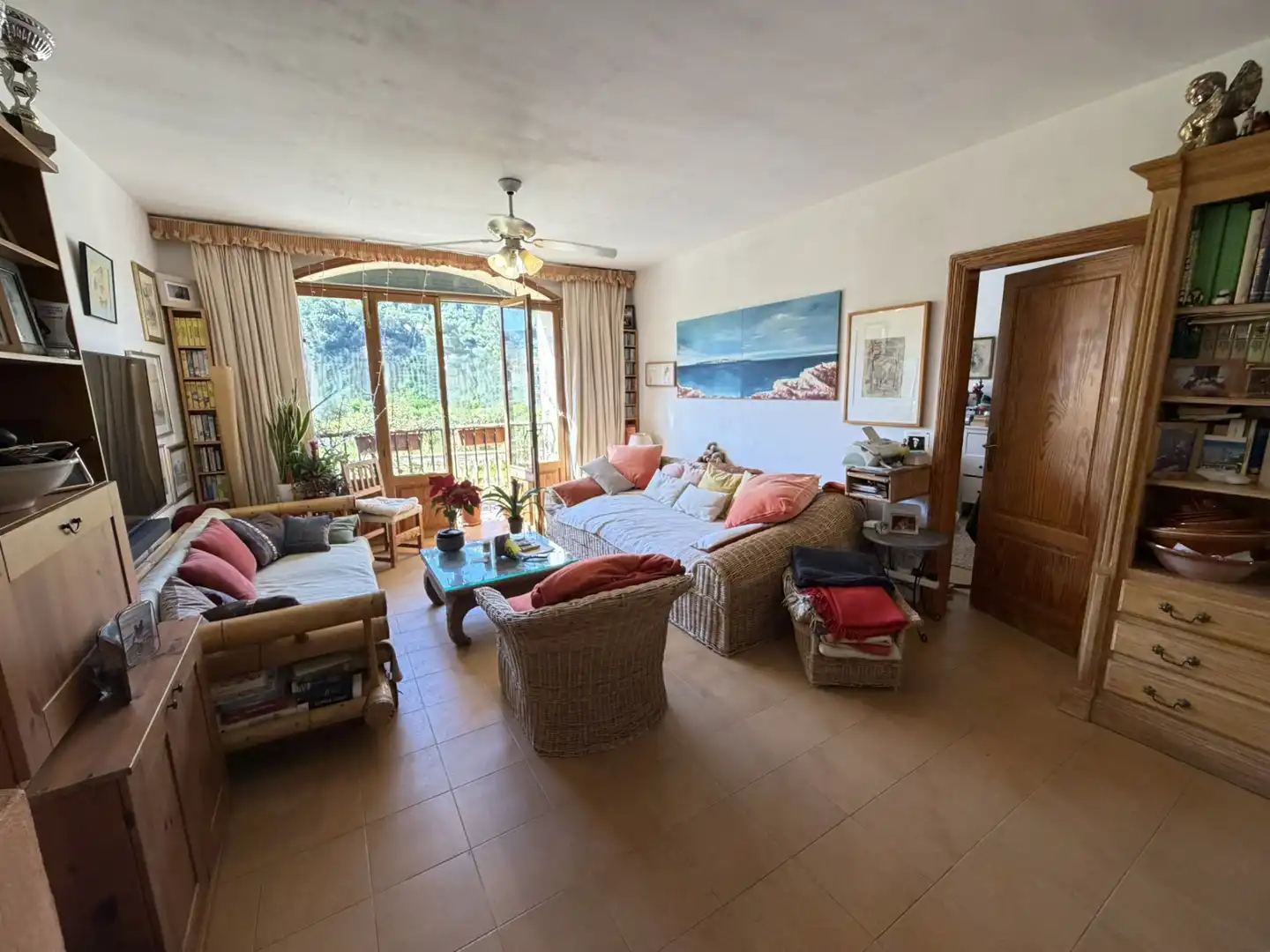 Sala de estar de Piso en venta en Bunyola con Calefacción, Terraza y Horno