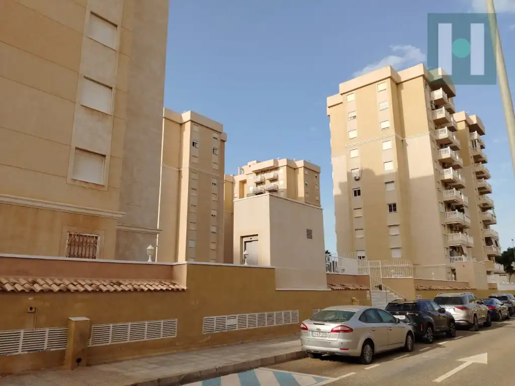 Vista exterior de Piso en venta en Cartagena