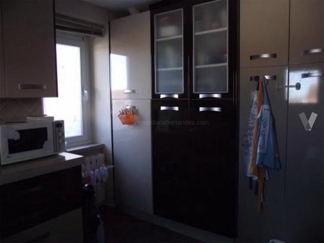 Cocina de Apartamento en venta en Cáceres Capital con Calefacción