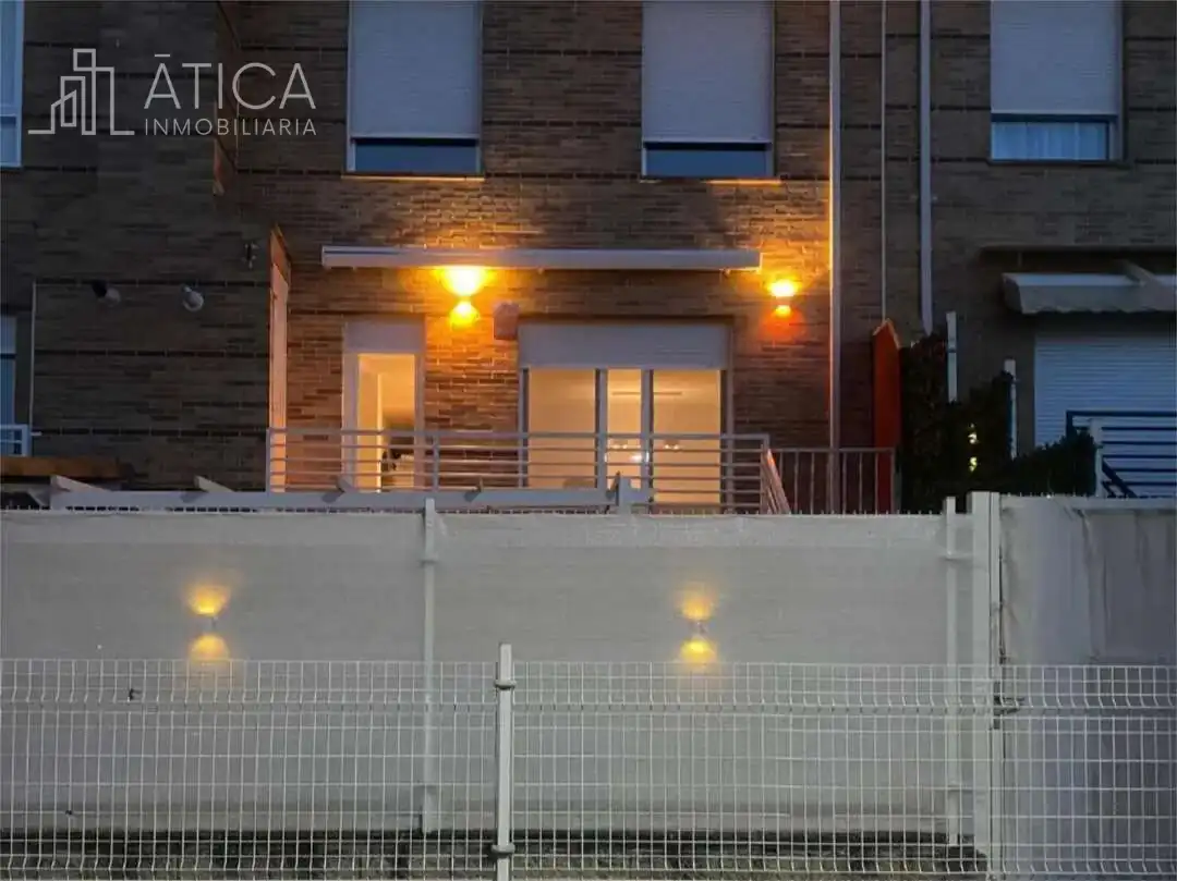 Adossat amb piscina de lloguer a Monterrubio de Armuña, imagen 23