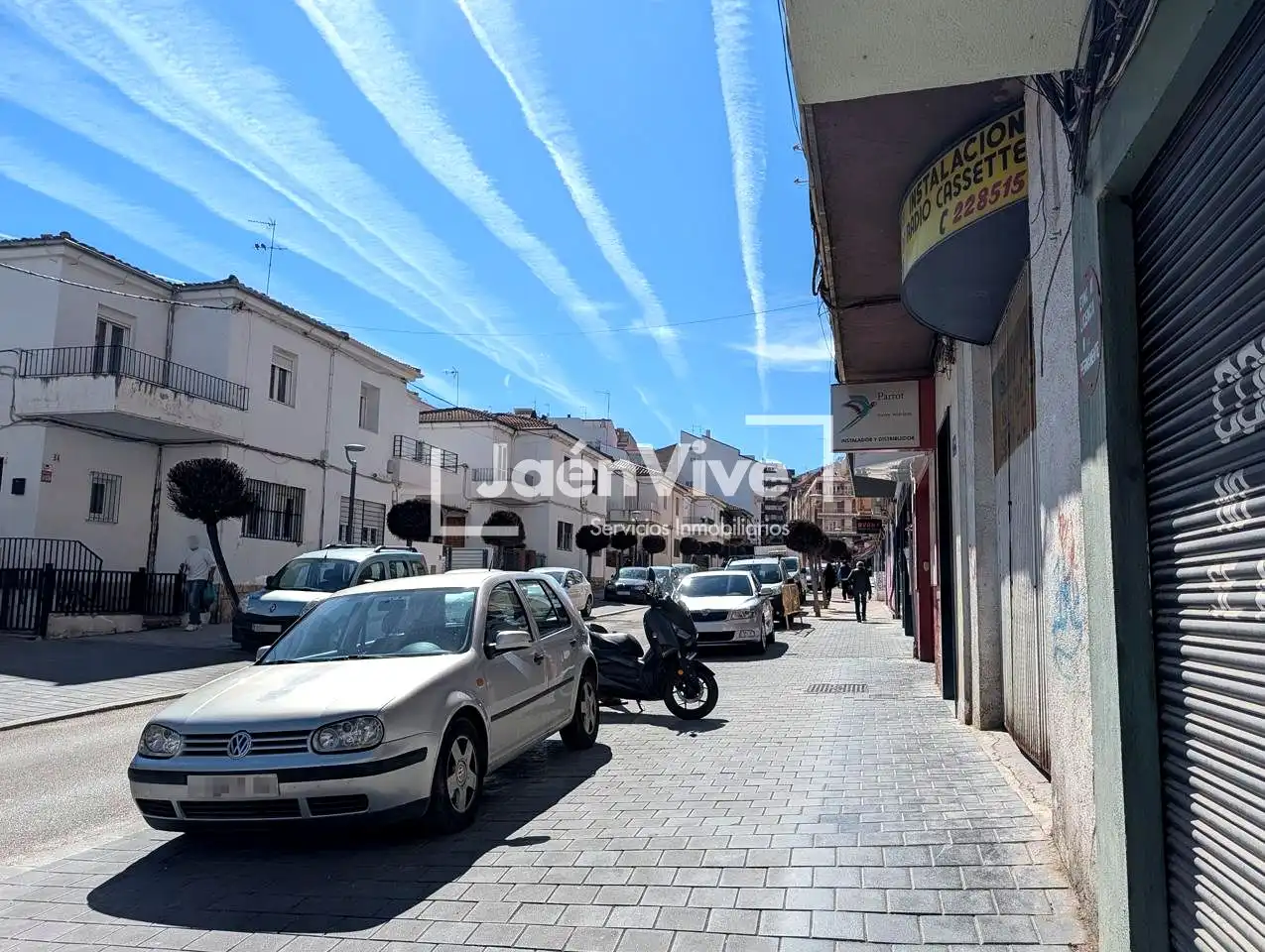 Vista exterior de Local de lloguer en Jaén amb Aire condicionat