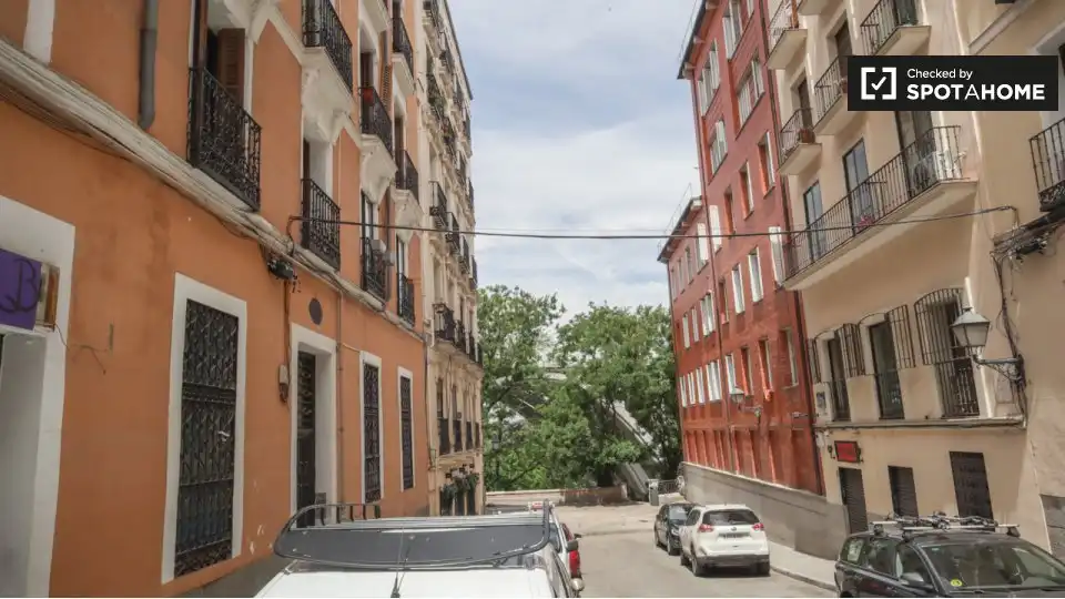 Flat for rent in Palacio