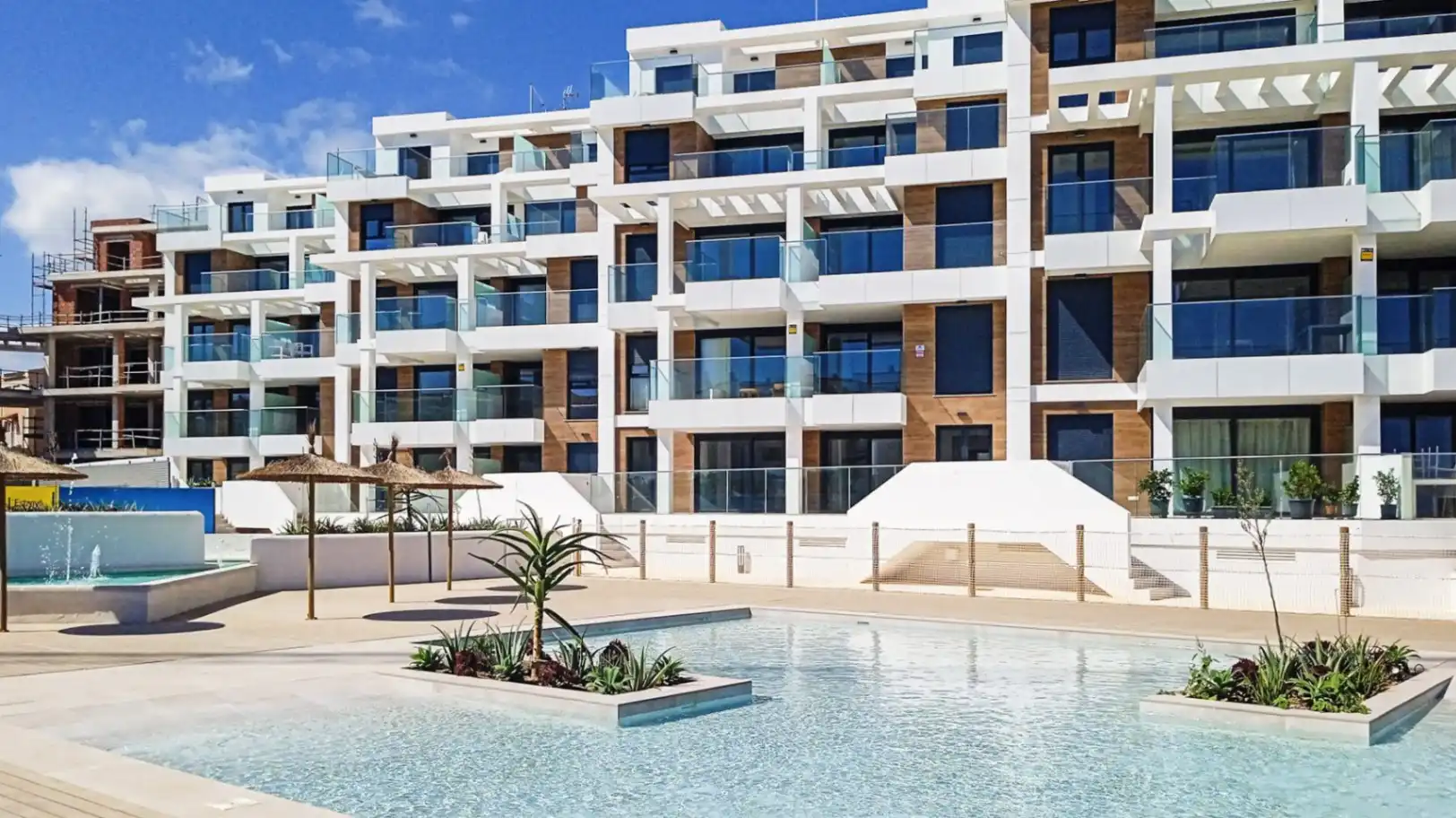 Vista exterior de Apartamento en venta en Dénia con Aire acondicionado, Calefacción y Jardín privado