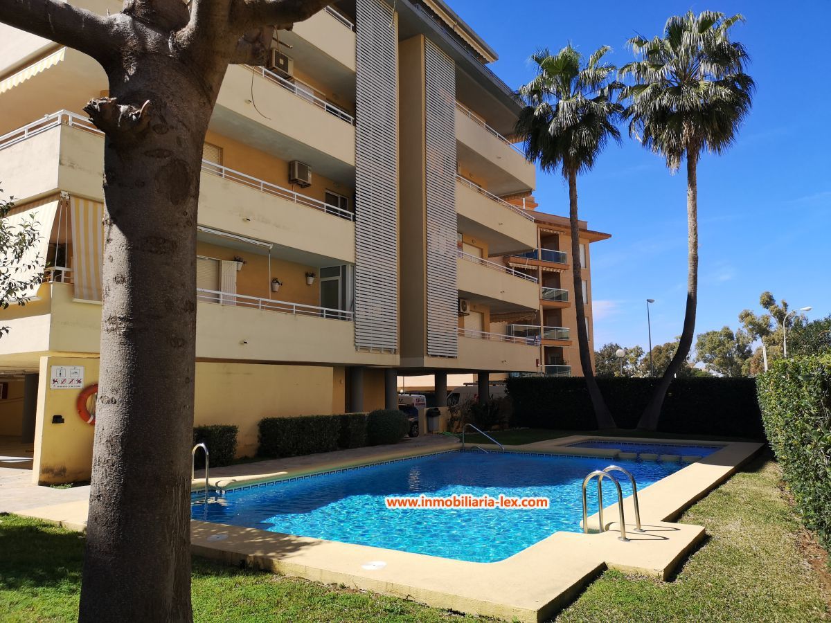 Piscina de Apartamento en venta en Dénia con Aire acondicionado, Calefacción y Terraza