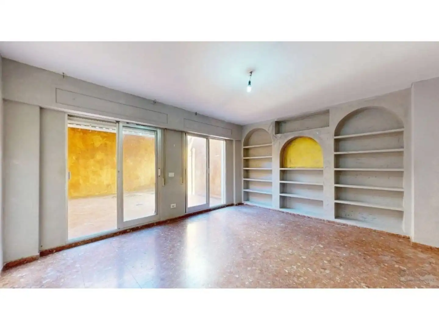 Vista exterior de Casa adosada en venta en Casinos con Jardín privado, Terraza y Trastero