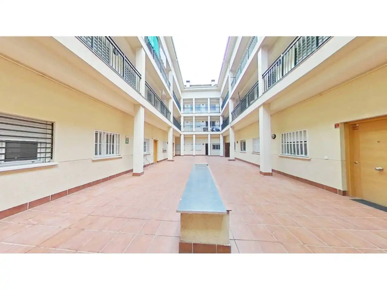 Exterior view of Flat for sale in Aranjuez  with Storage room
