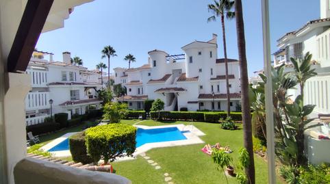 Foto 5 de Apartamento de alquiler en  Urb. Los Naranjos de Marbella, Calle Almogía 3 (e, La Dama de Noche - La Alzambra, Marbella