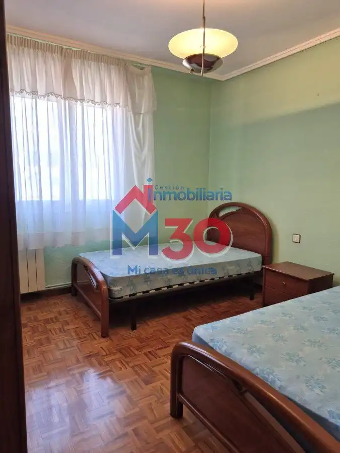 Habitación de Piso en venta en Miranda de Ebro con Calefacción, Parquet y Terraza