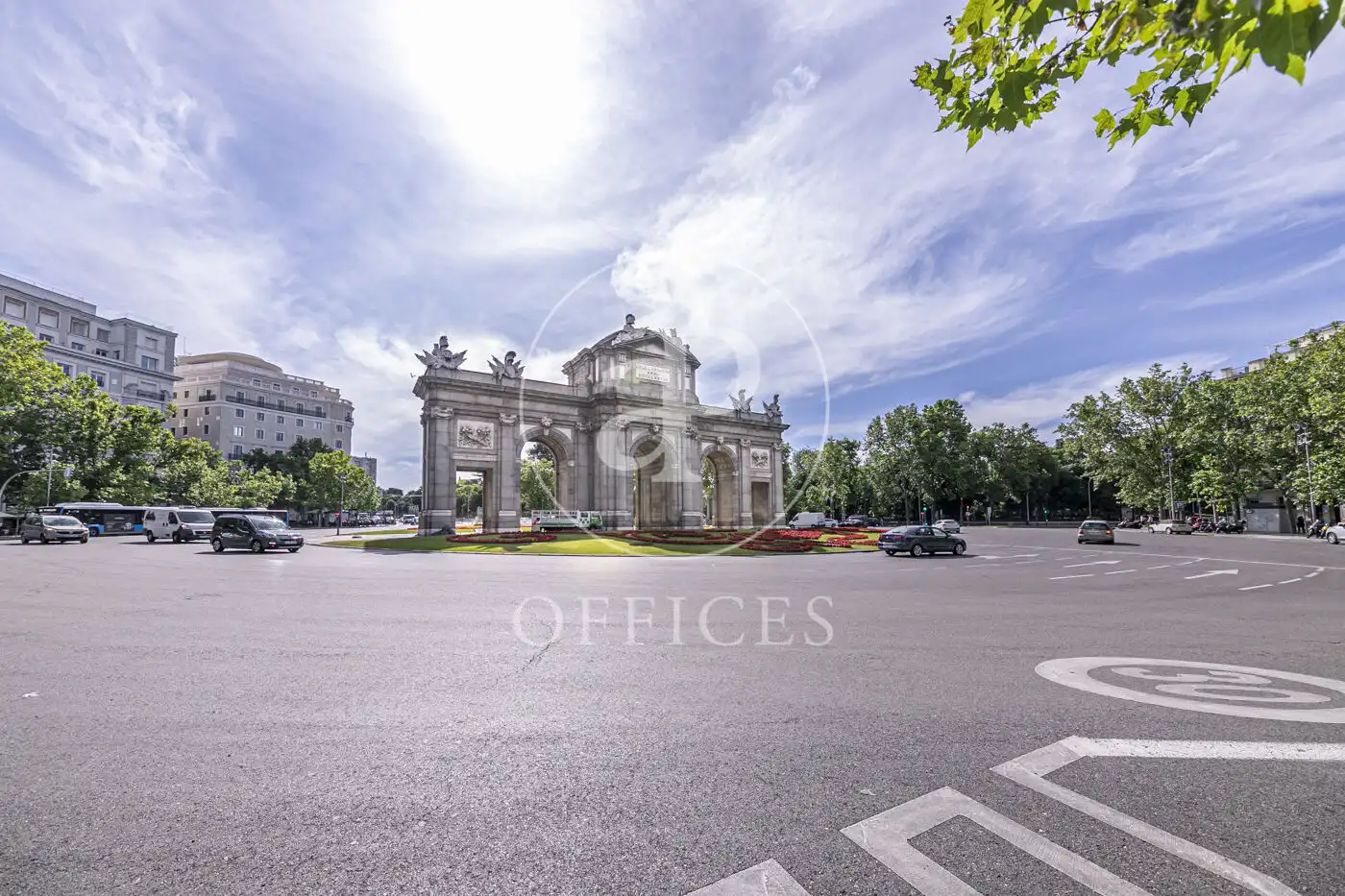 Vista exterior de Oficina de lloguer en Madrid amb Aire condicionat