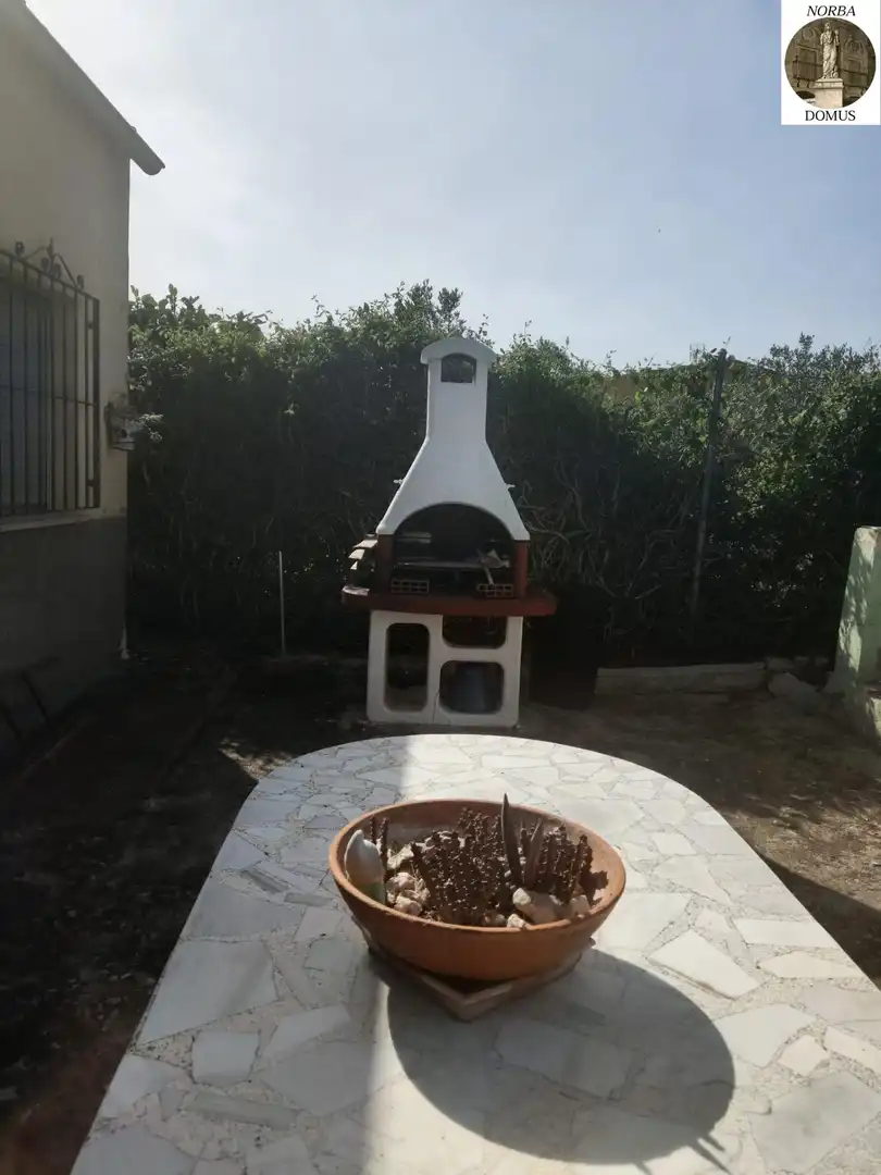 Jardí de Casa o xalet en venda en Cáceres amb Jardí privat, Terrassa i Traster