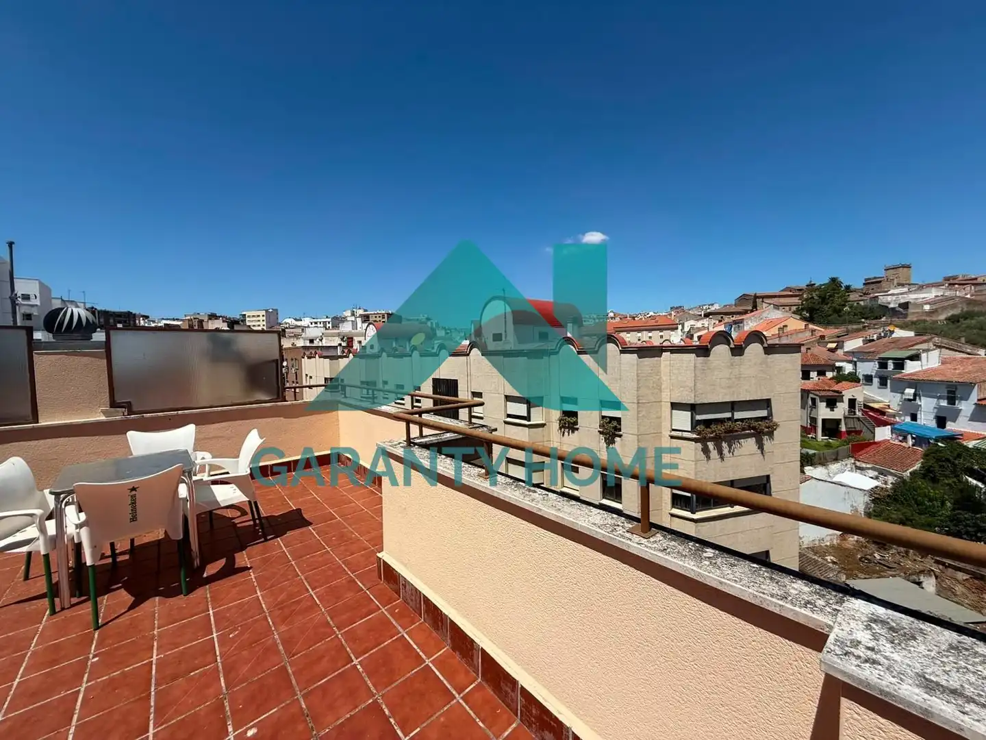 Außenansicht von Dachboden zum Verkauf in Cáceres mit Heizung, Terrasse und Möbliert