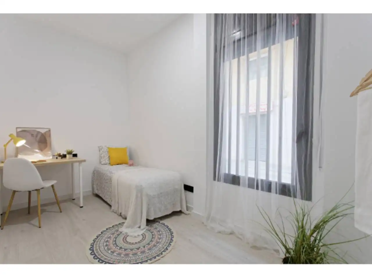 Schlafzimmer von Maisonette zum Verkauf in Palamós mit Möbliert und Balkon
