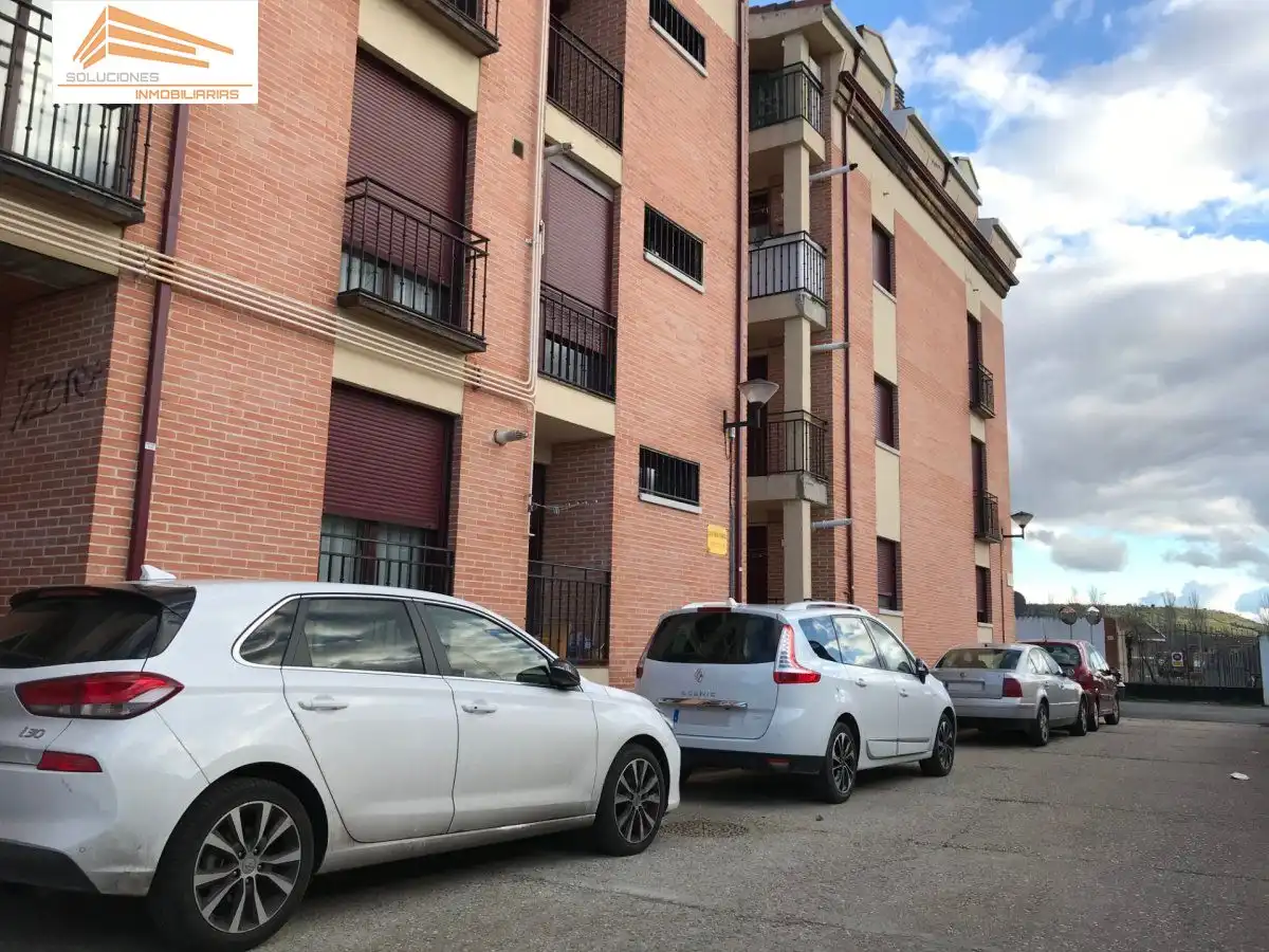 Gewerbefläche zum Verkauf in Calle Enrique Granados 11, imagen 4