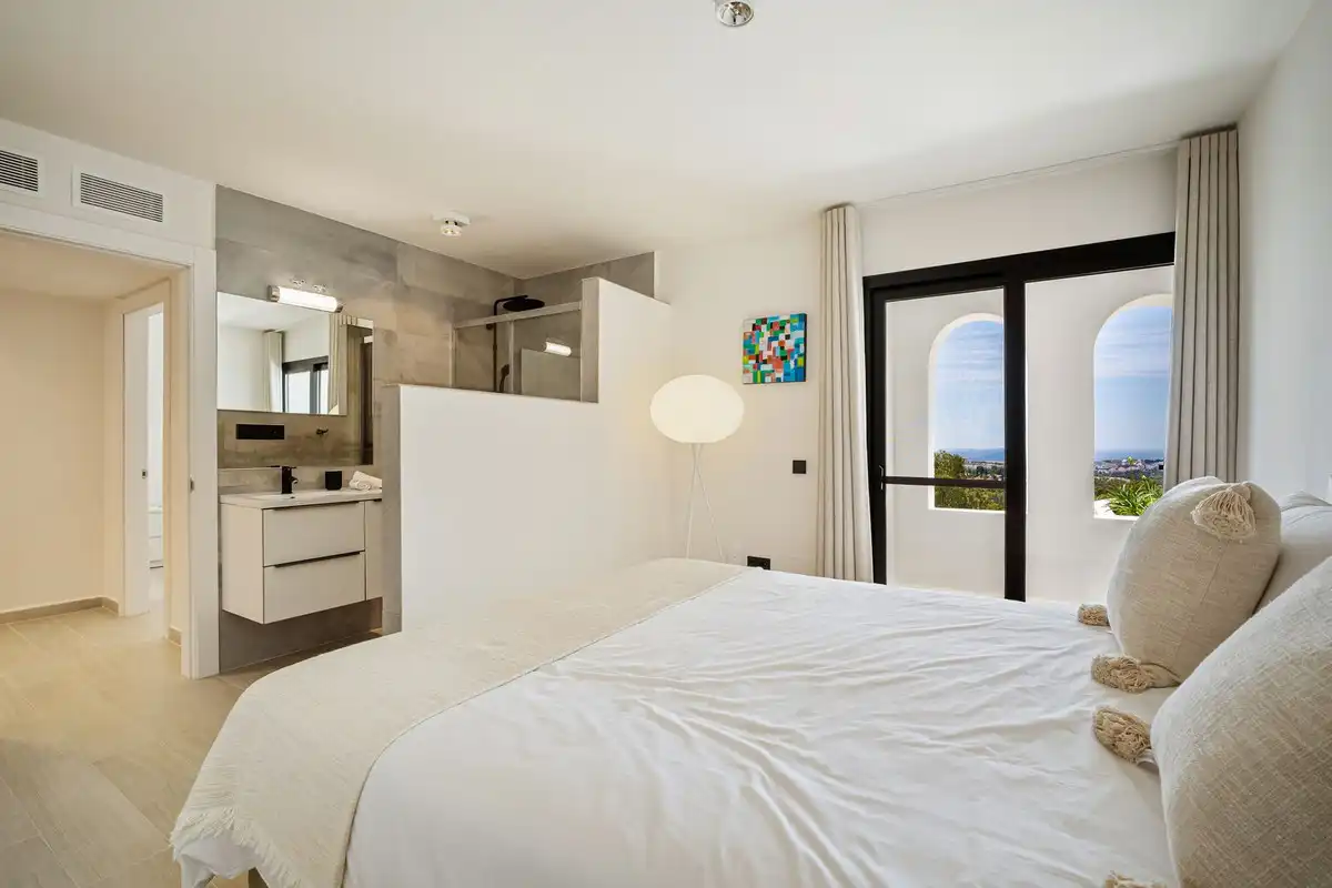 Villa con piscina in vendita a Nueva Andalucía, imagen 18