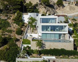 Vista exterior de Casa o xalet en venda en Calpe / Calp amb Aire condicionat i Terrassa