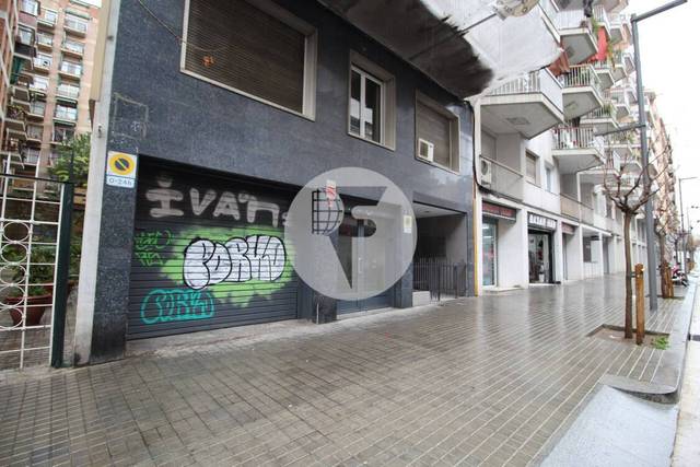 Local comercial en Alquiler en La Salut