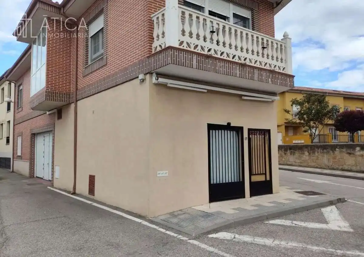 Local comercial en alquiler en Castellanos de Moriscos, imagen 3