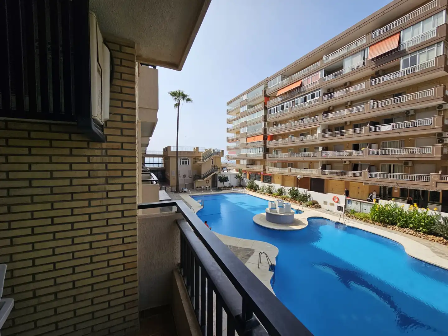 Swimming pool of Flat for rent in Fuengirola  with Air Conditioner, Terrace and Furnished