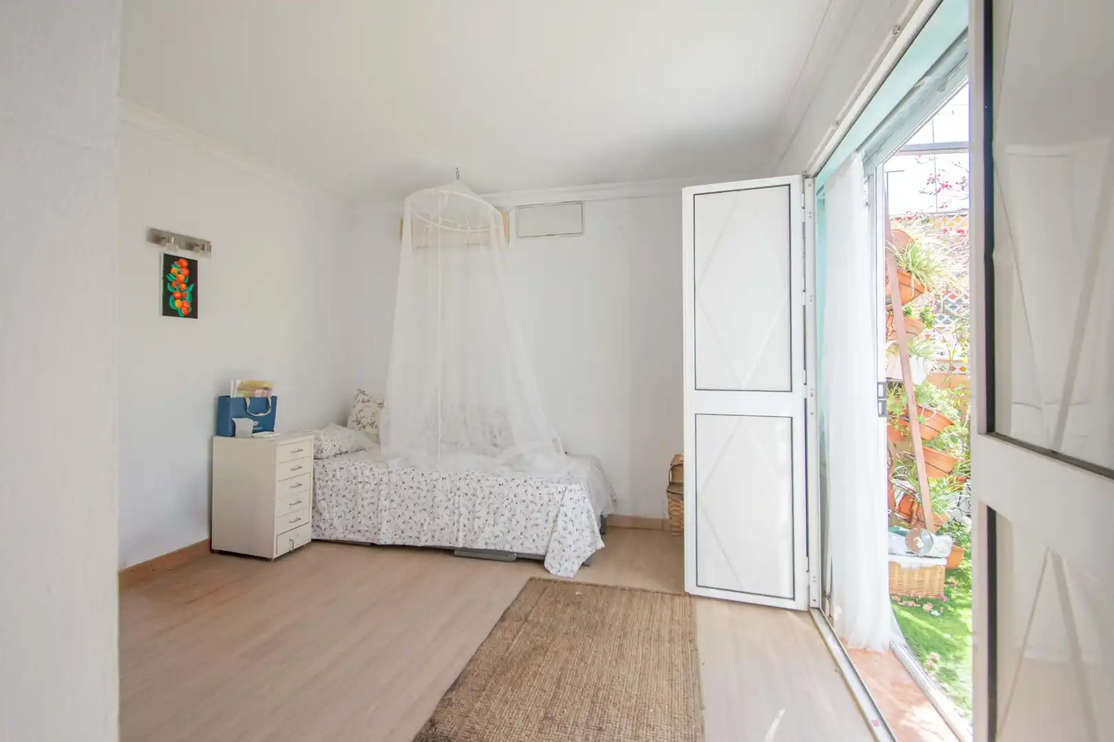 Dormitori de Casa o xalet en venda en Sevilla amb Aire condicionat i Terrassa