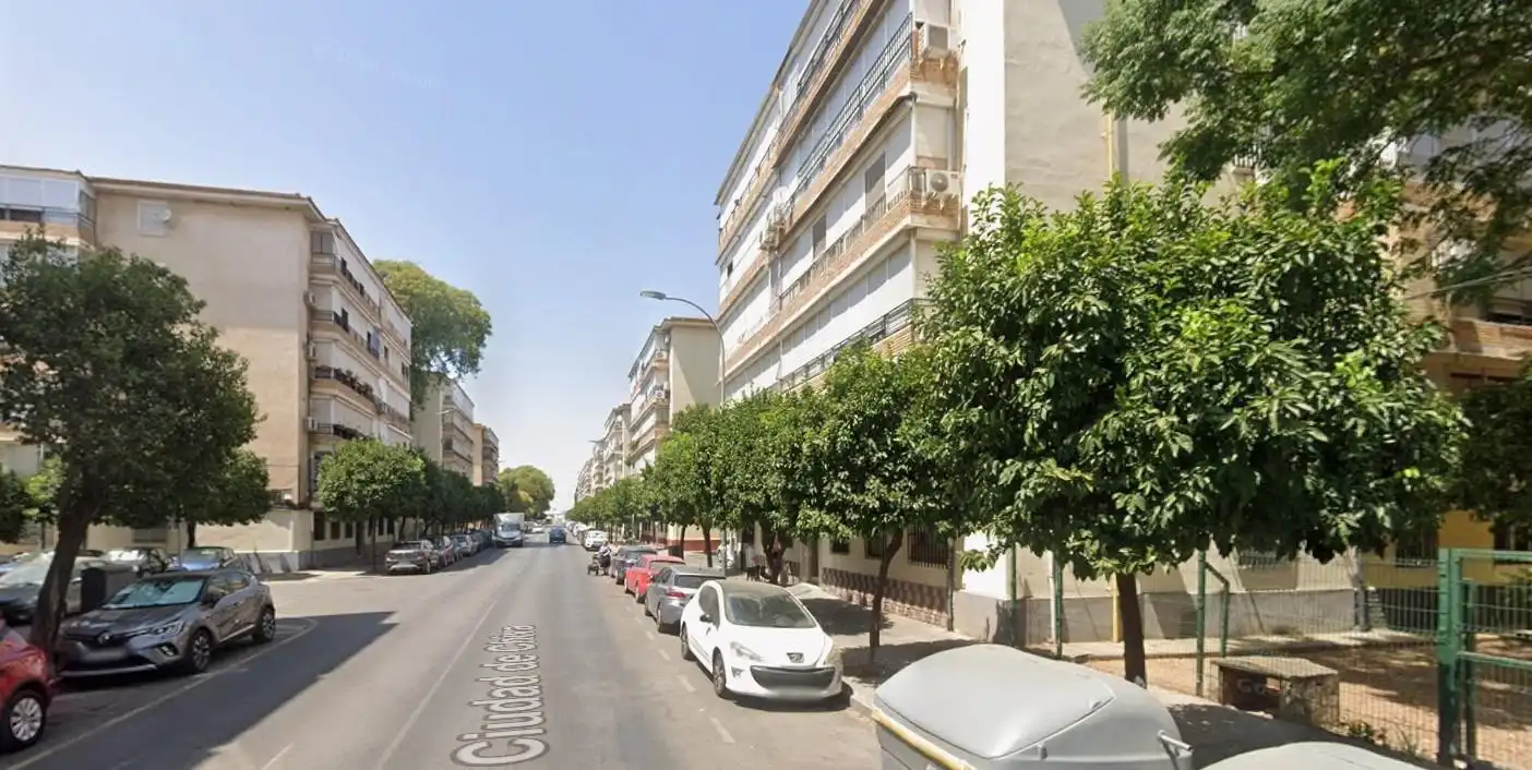 Piso con ascensor en venta en CIUDAD DE CHIVA
