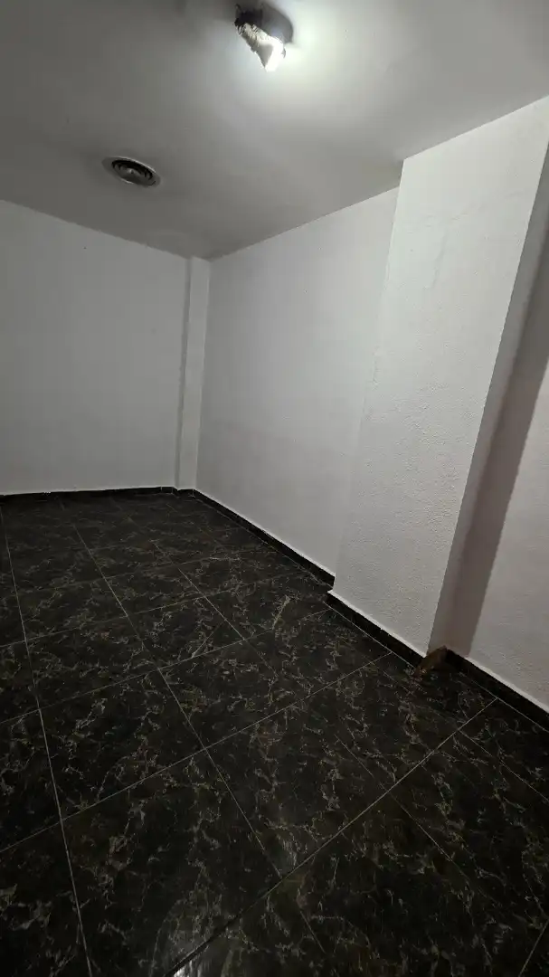 Local en venta en Valencia con Aire acondicionado y Terraza