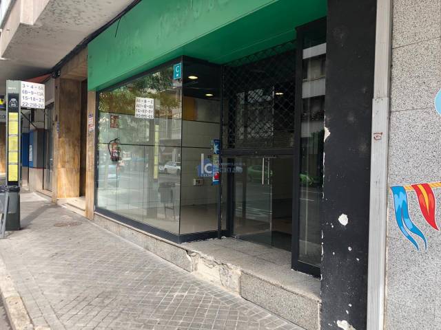 Local comercial en Alquiler en Posío