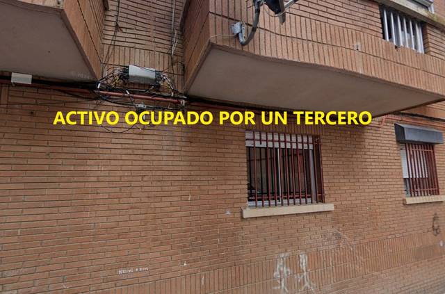 Piso en Venta en Calle Navalmoral de la Mata en Tejares - Chamberí - Alcades