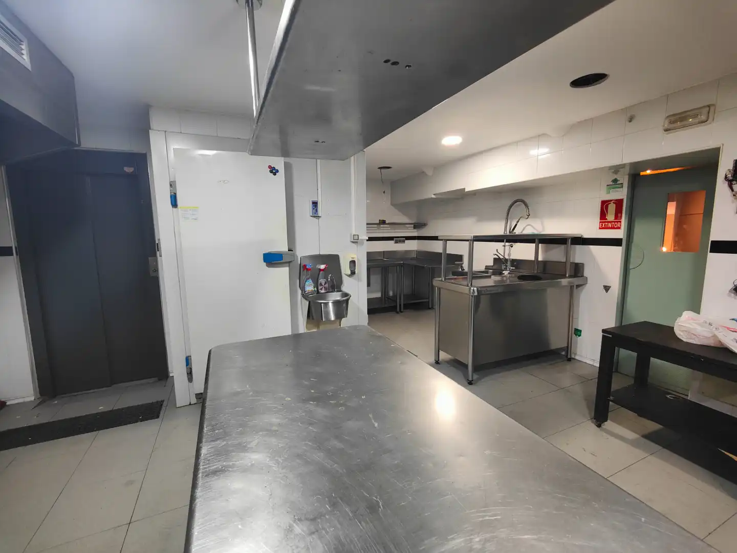Kitchen of Commercial properties for rent in Vigo   with Air Conditioner