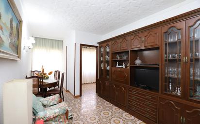 Living room of Flat for sale in Esplugues de Llobregat  with Air Conditioner and Balcony