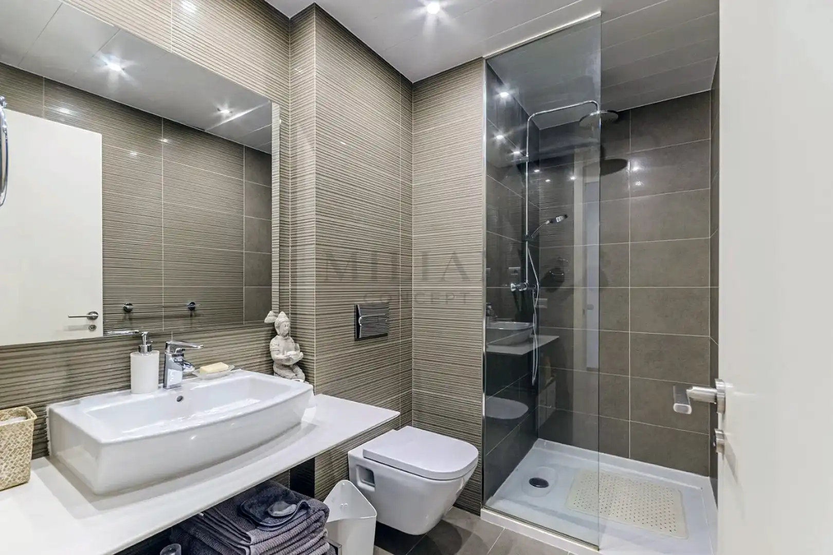 Ático con ascensor en venta en Carrer de la Diputació, imagen 25
